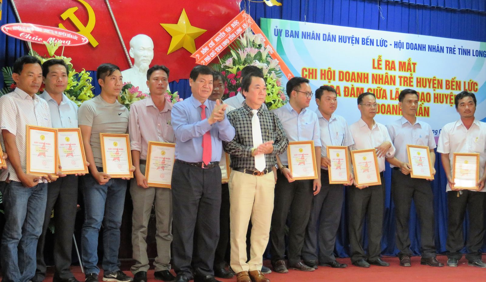 HÌNH ẢNH RA MẮT CHI HỘI DOANH NHÂN TRẺ