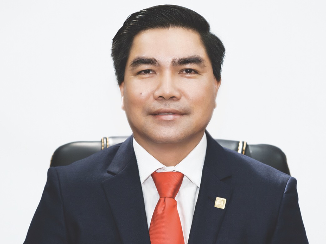Ông Trần Tam