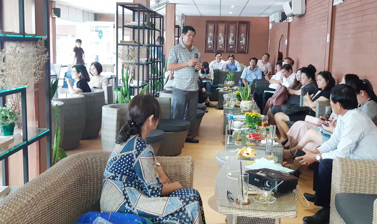 CHI HỘI DOANH NHÂN TRẺ BẾN LỨC TỔ CHỨC CÀ PHÊ DOANH NHÂN THÁNG 12