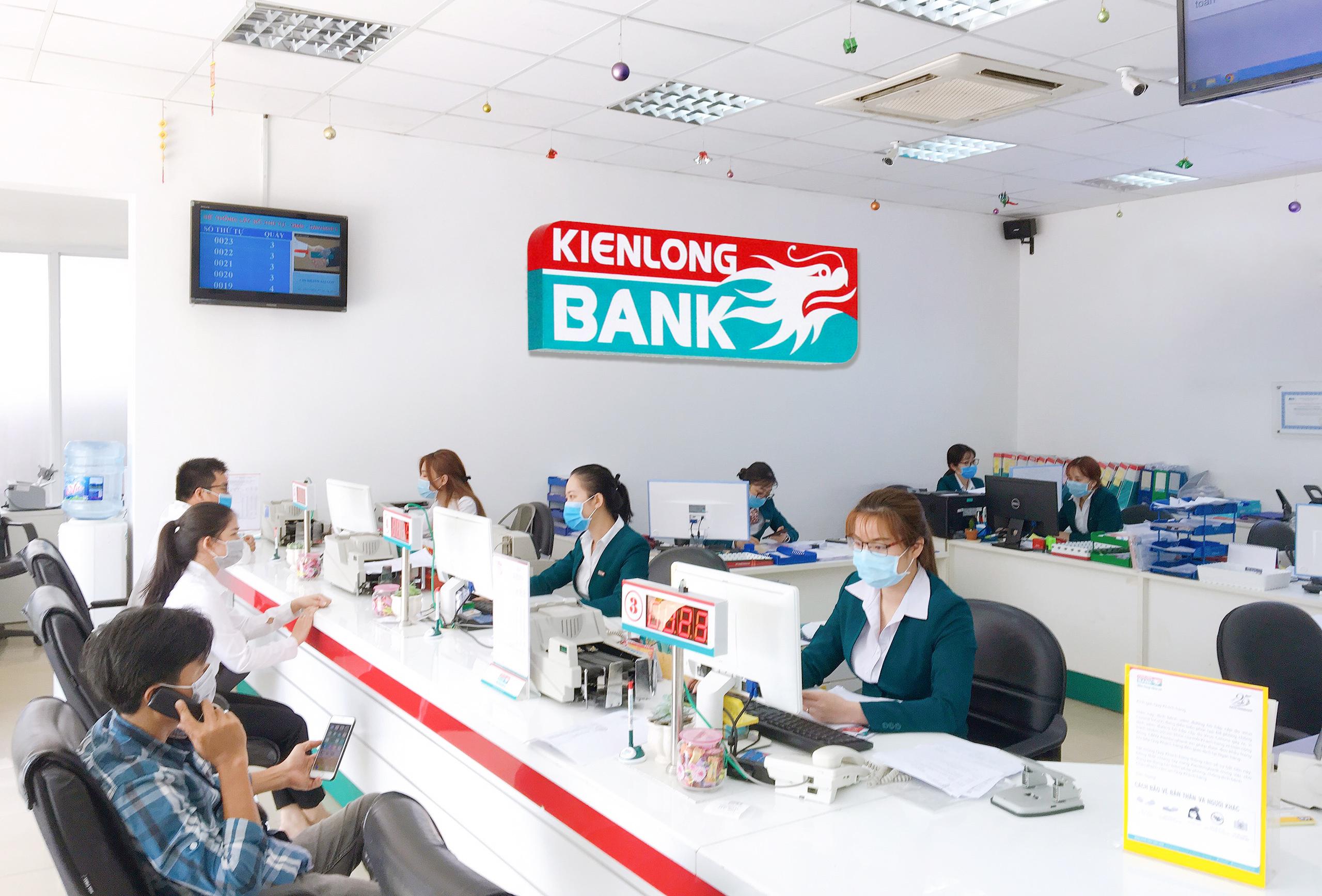 Kienlongbank giảm lãi suất cho vay 3%/năm, đồng hành cùng khách hàng trồng trái cây chịu ảnh hưởng lớn của dịch nCoV