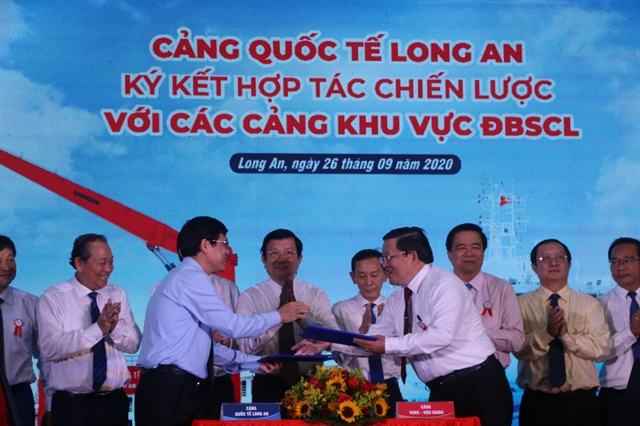 CẢNG QUỐC TẾ LONG AN KÝ KẾT HỢP TÁC VỚI CÁC CẢNG KHU VỰC ĐỒNG BẰNG SÔNG CỬU LONG.