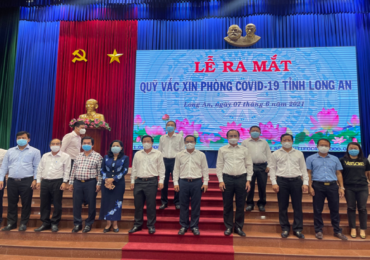 Đại diện LBA tham dự Lễ ra mắt Quỹ vắc–xin phòng, chống dịch Covid-19 tỉnh Long An